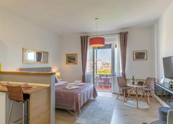 Polai Boutique Apartments With Free Parking