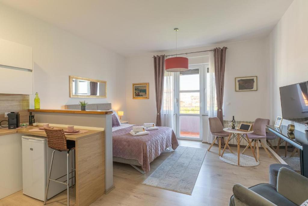 Appartamento Polai Boutique With Free Parking Pola